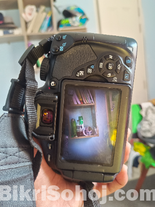 Dslr canon 650D
